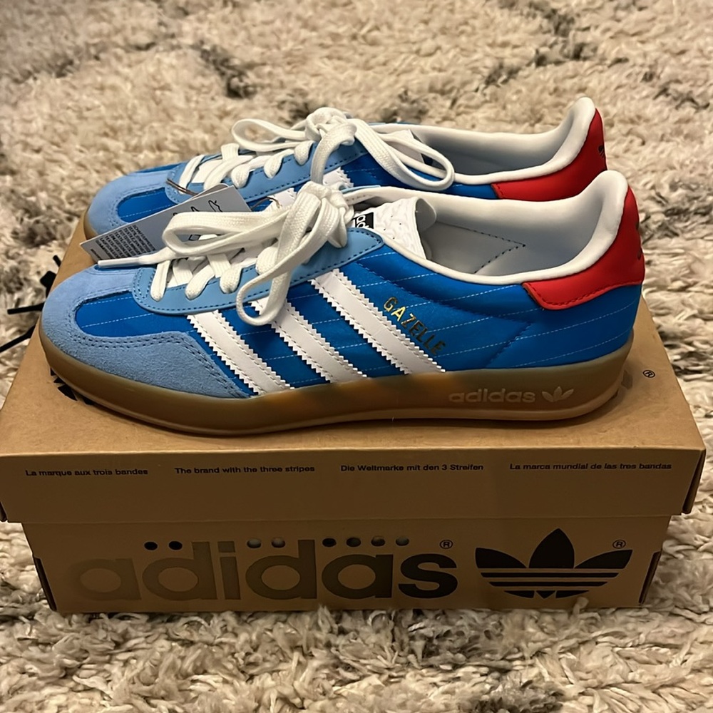 Adidas Gazelle indoor sneakers. Blue and white. Unisex size 5. New in box.